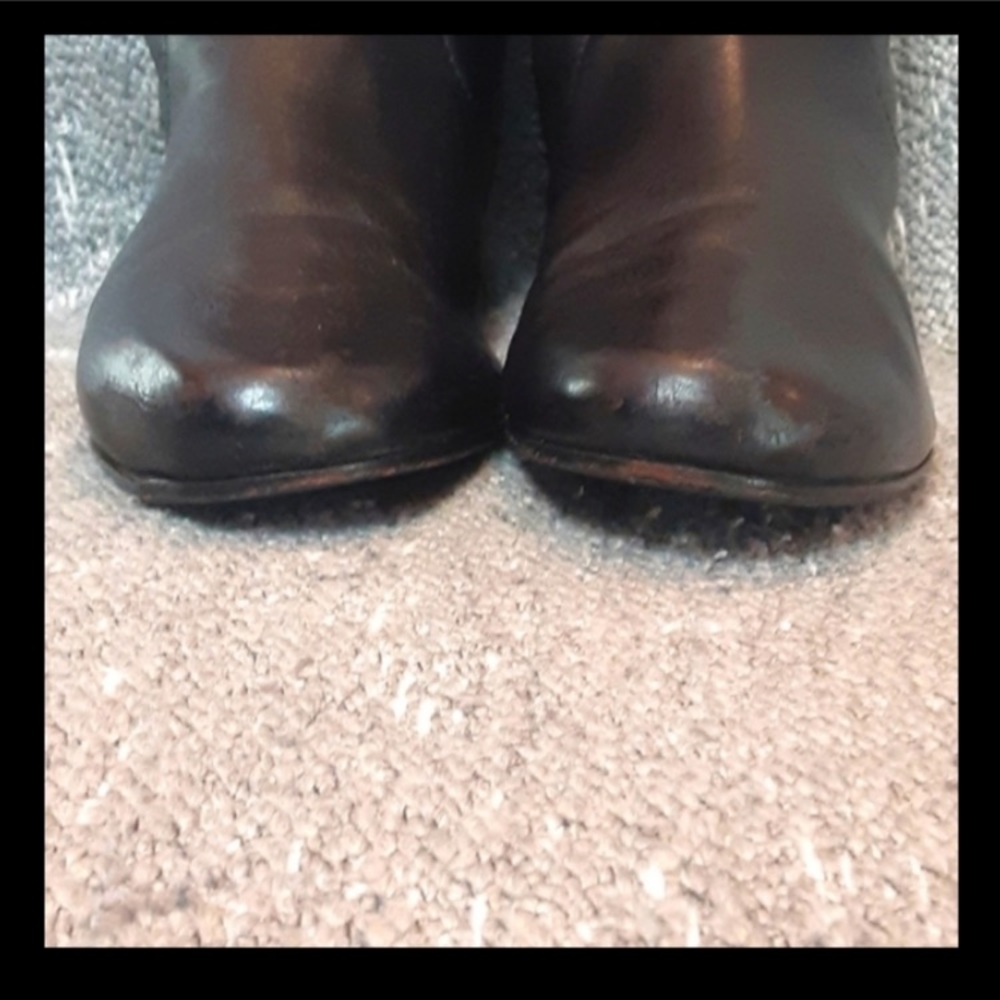 Coach boots😍 - Picture 2 of 7